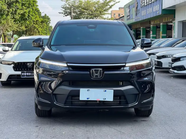 Honda BREEZE 2025 Model 240TURBO CVT 2WD Deluxe Edition