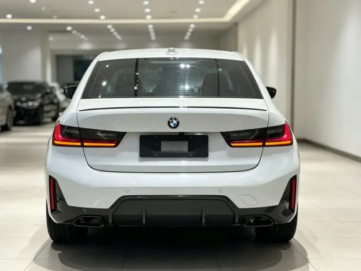 BMW 3 Series 2023 Model 325Li M Sports Night Set – фото 3