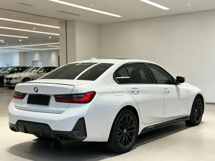 BMW 3 Series 2023 Model 325Li M Sports Night Set – фото 4