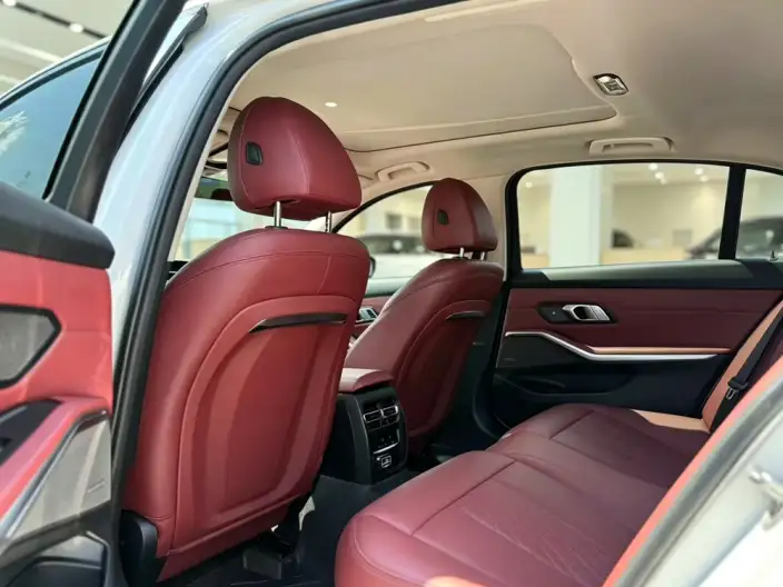 BMW 3 Series 2023 Model 325Li M Sports Night Set – фото 9