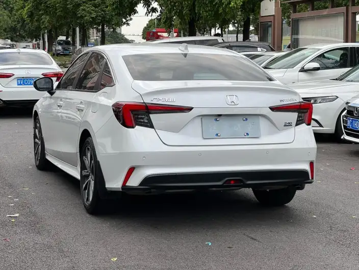Model Ge 2025 Model 240TURBO CVT Technology Edition