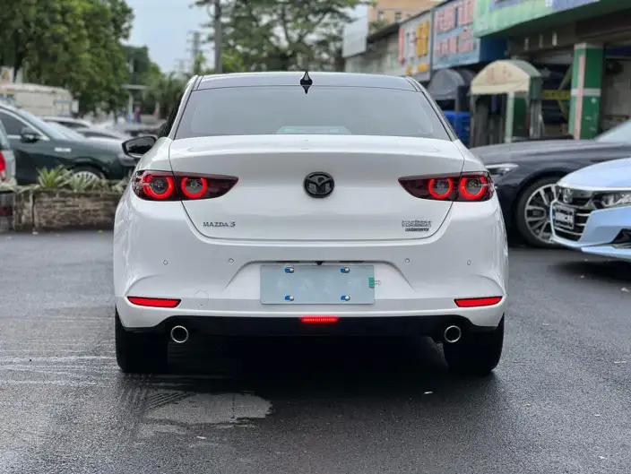 Mazda3 Axela 2023 Model 2.0L Automatic Zhi Shine Edition – фото 5