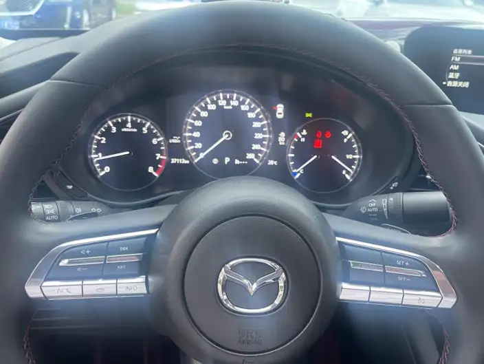 Mazda3 Axela 2023 Model 2.0L Automatic Zhi Shine Edition – фото 10