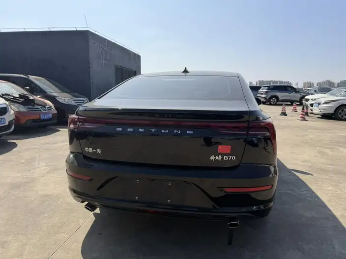 BESTUNE B70 2023 Model Third generation 1.5T Automatic Changxiang Edition Model – фото 5