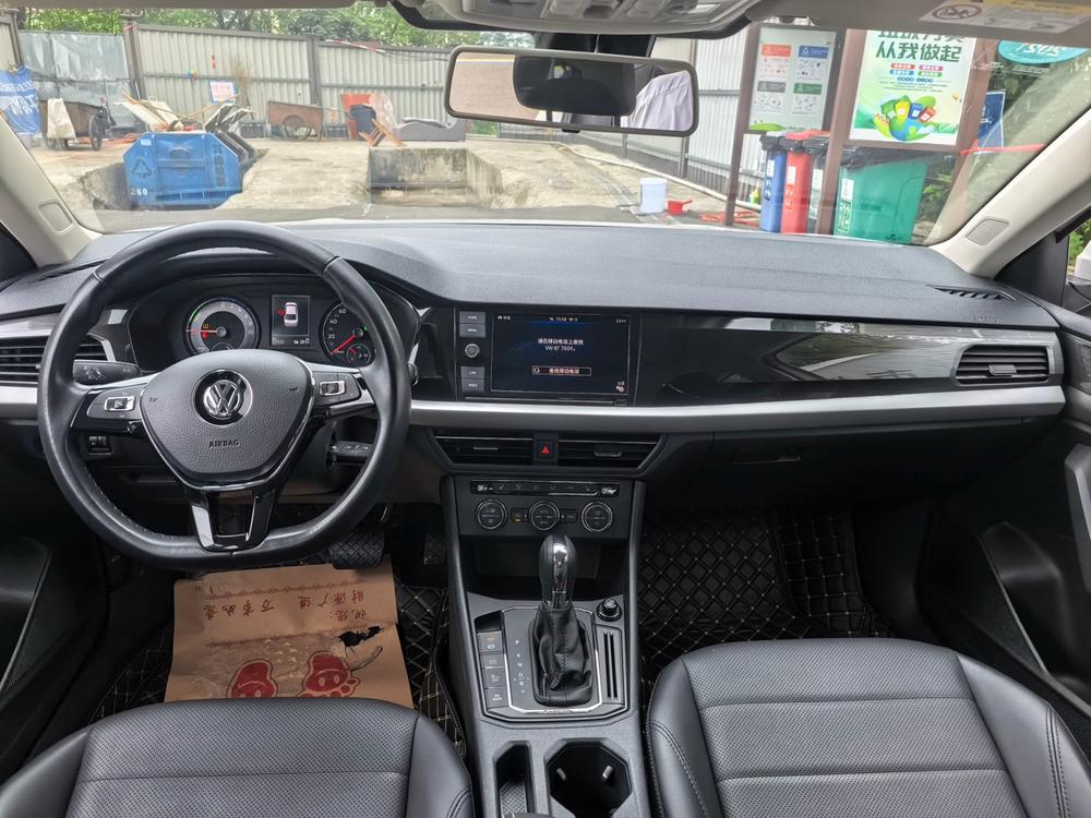Volkswagen Lavida EV 2019 Premium – фото 8