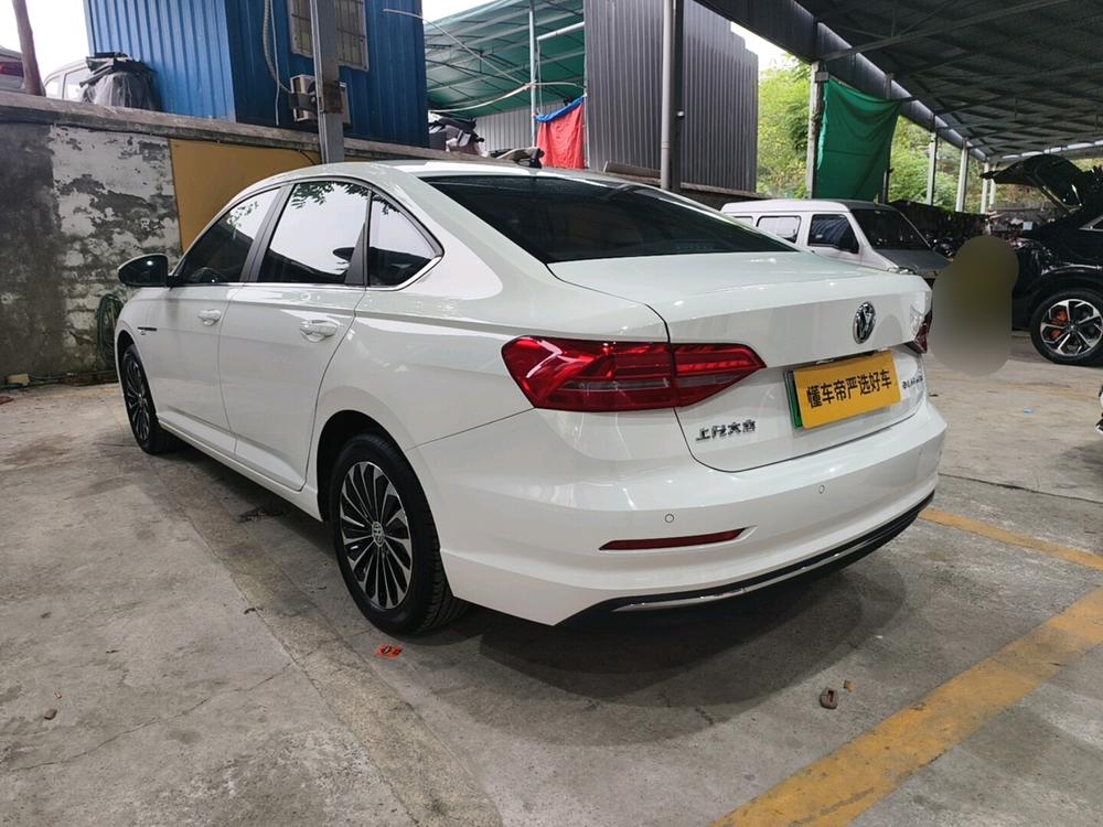 Volkswagen Lavida EV 2019 Premium – фото 3