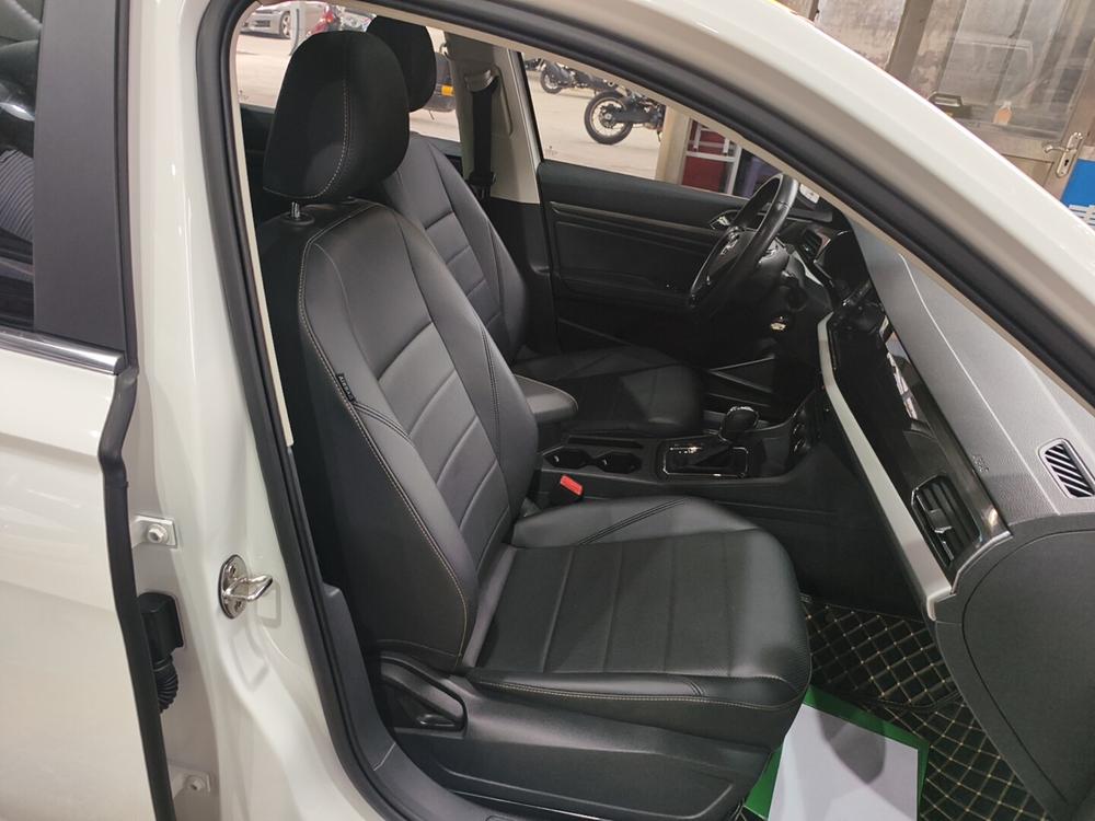 Volkswagen Lavida EV 2019 Premium – фото 11