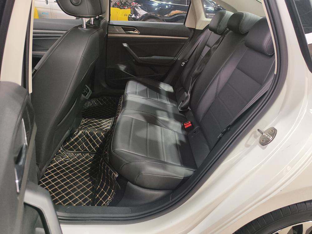 Volkswagen Lavida EV 2019 Premium – фото 12