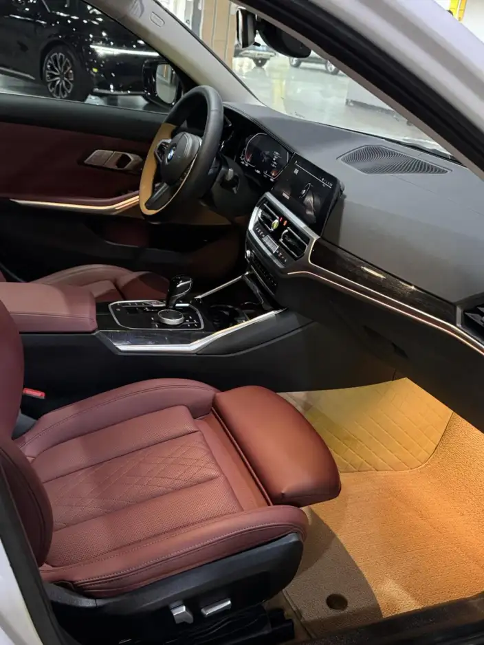 BMW 3 Series 2022 Model 325Li M Sports Set – фото 8