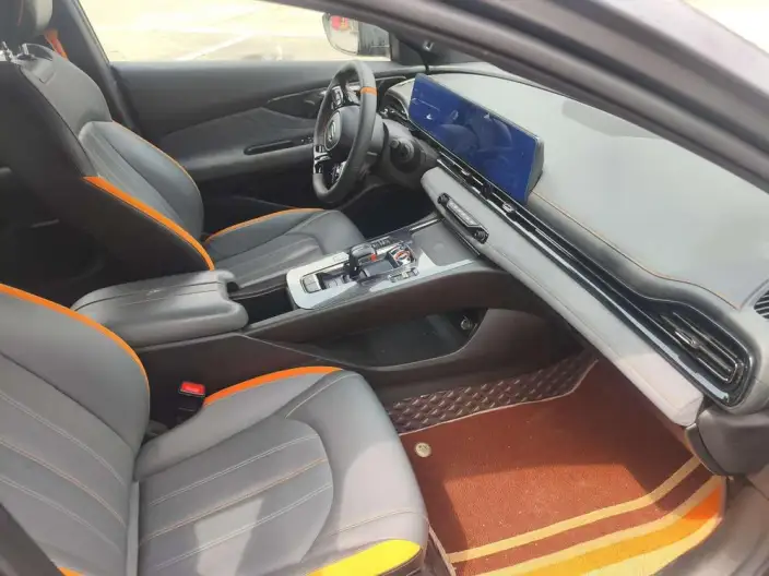 Emzoom 2022 Model 270T J16 R-Style Track Edition – фото 9