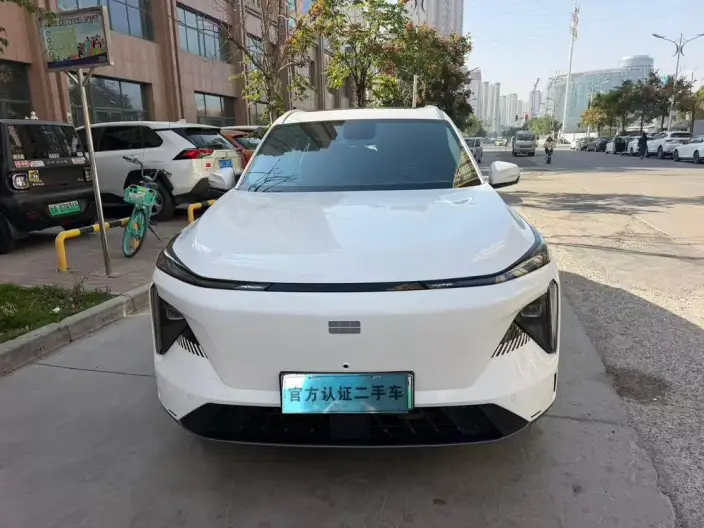 Geely Galaxy L7 2023 Model 1.5T DHT 55km AIR