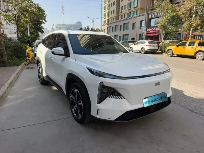 Geely Galaxy L7 2023 Model 1.5T DHT 55km AIR