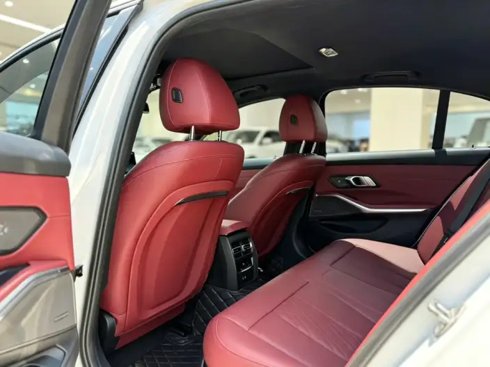 BMW 3 Series 2023 Model 325i M Sports Night Set – фото 9