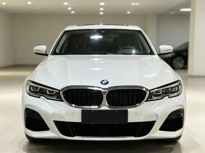 BMW 3 Series 2022 Model 325Li M Sports Set – фото 2