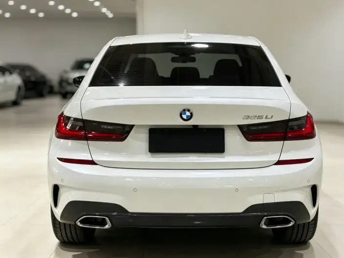 BMW 3 Series 2022 Model 325Li M Sports Set – фото 4