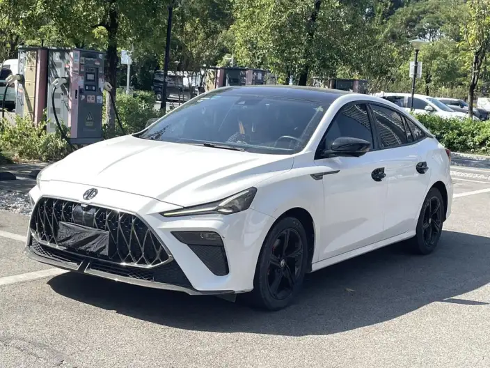 MG 5 Scorpio 2022 Model 1.5T Deluxe Edition
