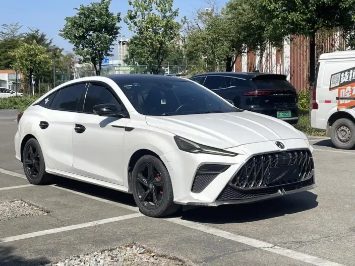 MG 5 Scorpio 2022 Model 1.5T Deluxe Edition