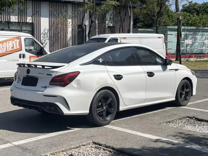 MG 5 Scorpio 2022 Model 1.5T Deluxe Edition – фото 6