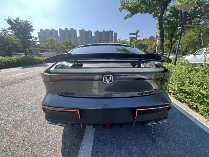 Changan UNI-V 2022 Model 1.5T Sports Edition – фото 5