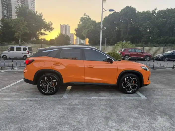 MG ONE 2023 Model 1.5T Advanced version – фото 8