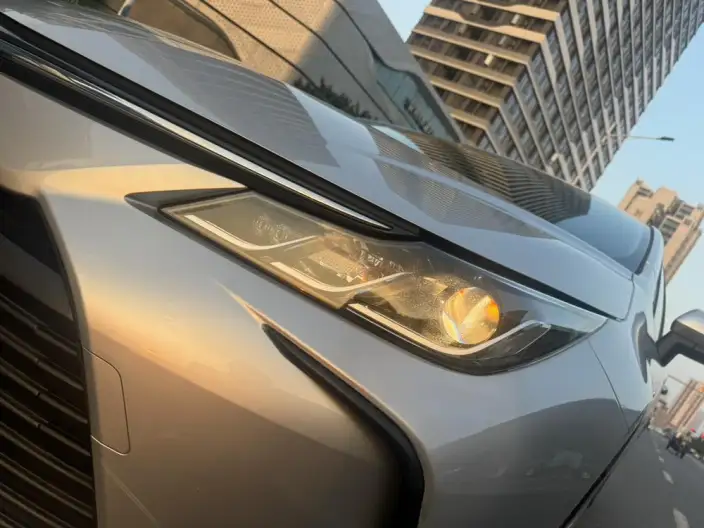 Toyota Corolla 2022 Model Hybrid 1.8L E-CVT Pioneer Edition – фото 10