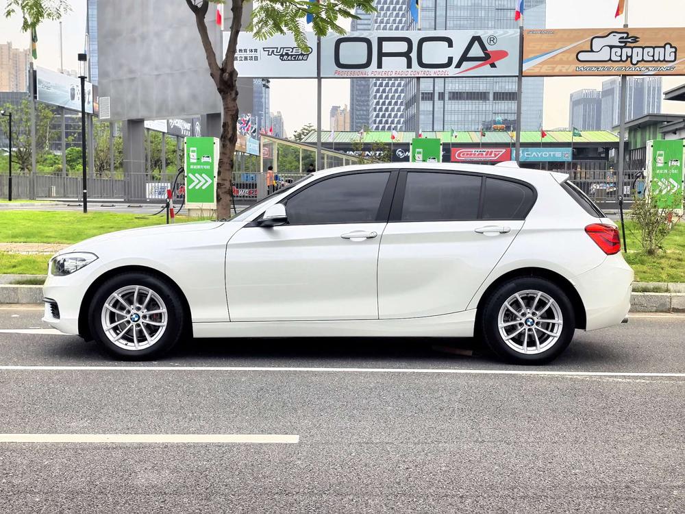 BMW 1 Series Imported Модель 2018 года 118i Leading – фото 4