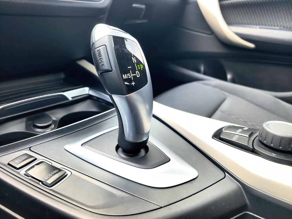 BMW 1 Series Imported Модель 2018 года 118i Leading – фото 12