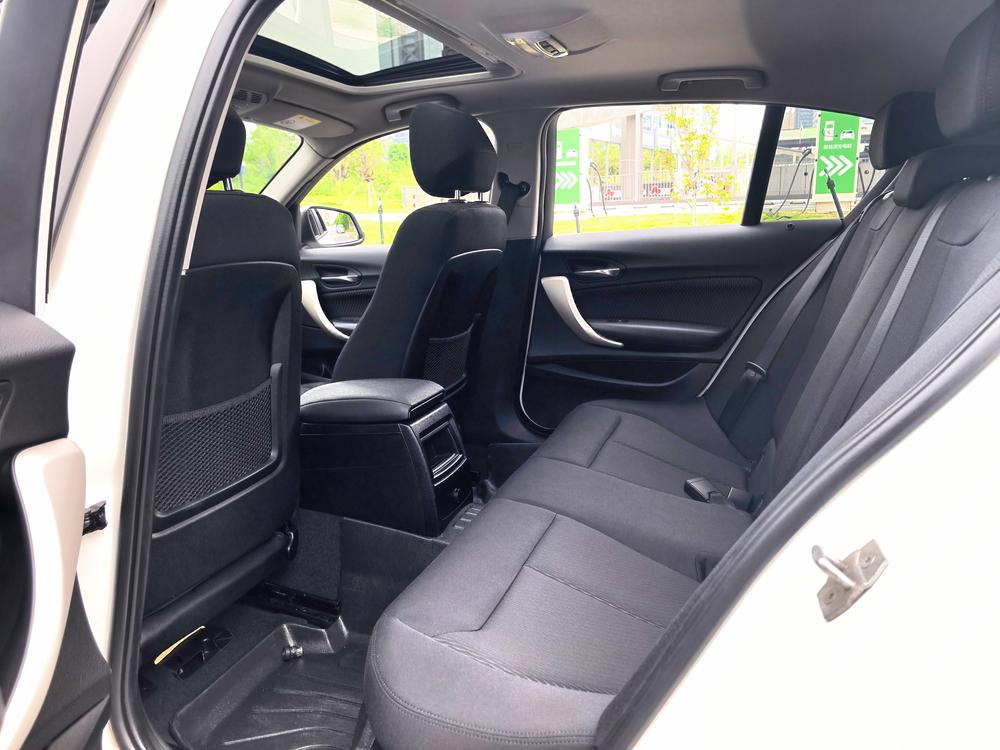 BMW 1 Series Imported Модель 2018 года 118i Leading – фото 15