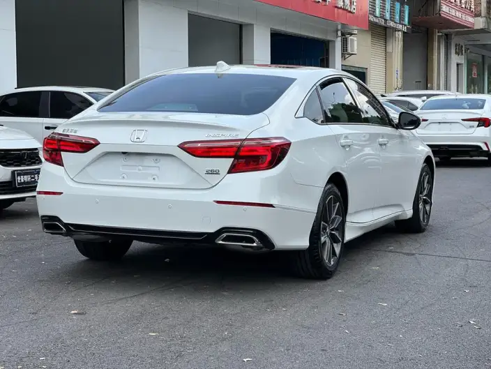 Honda INSPIRE 2022 Model 260TURBO Exquisite Edition – фото 6