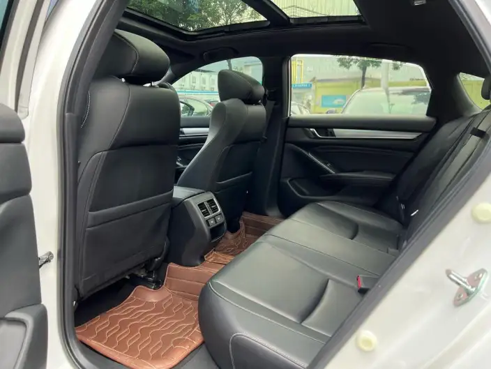 Honda INSPIRE 2022 Model 260TURBO Exquisite Edition – фото 9