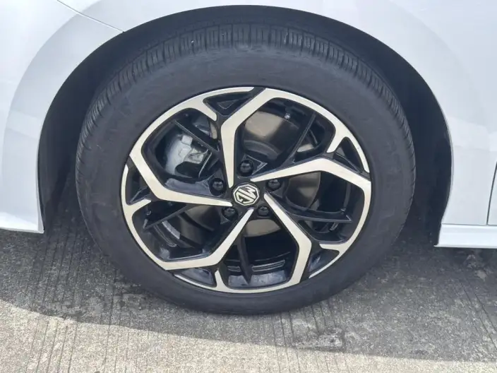 MG5 2025 Model 300TGI Global Ultimate Edition – фото 8