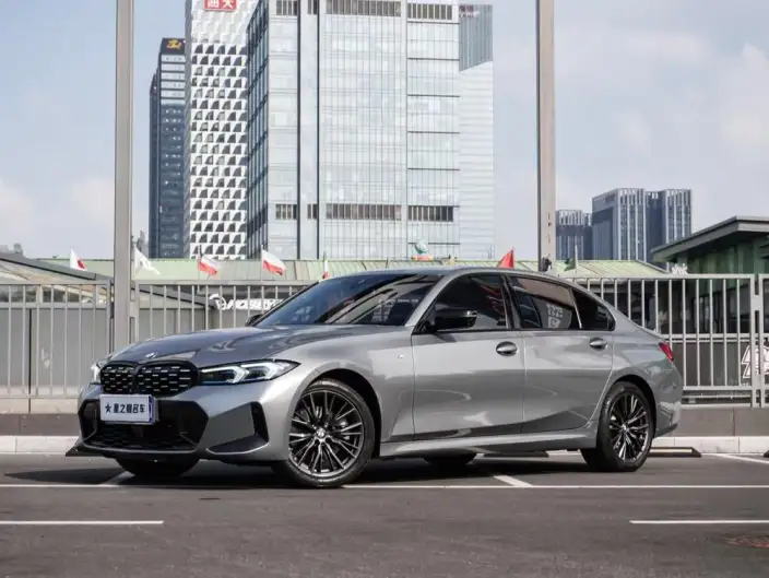 BMW 3 Series 2023 Model 330Li M Sports Night Set – фото 1