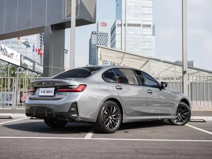 BMW 3 Series 2023 Model 330Li M Sports Night Set – фото 5