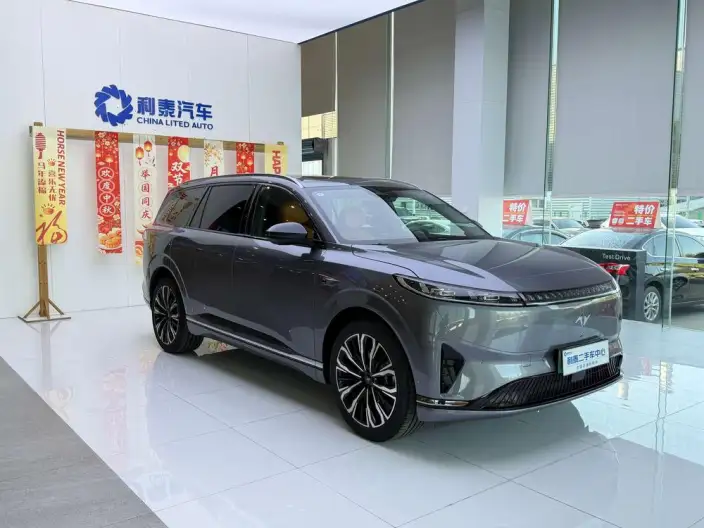 eπ 008 2026 Model EV Family Edition 6 seat – фото 3