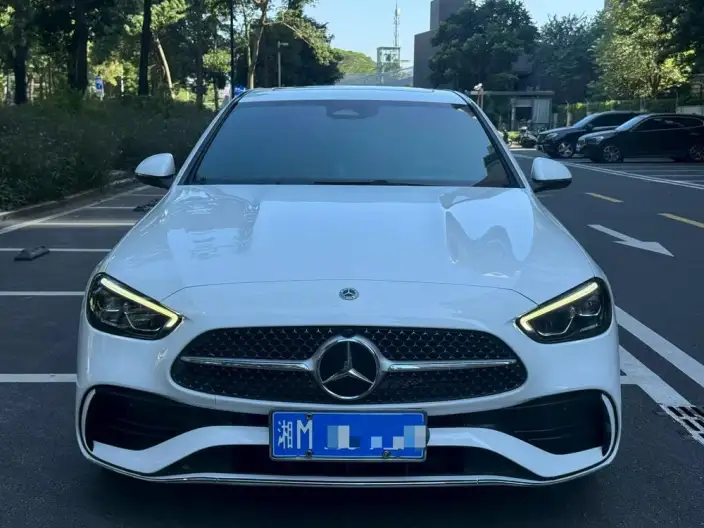 Mercedes-Benz C-Class 2022 Model C 200 L Sports Edition – фото 2