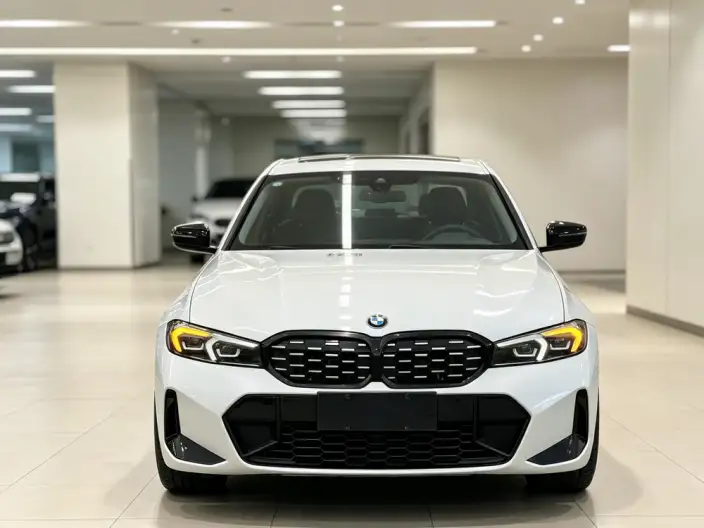 BMW 3 Series 2023 Model 325i M Sports Night Set