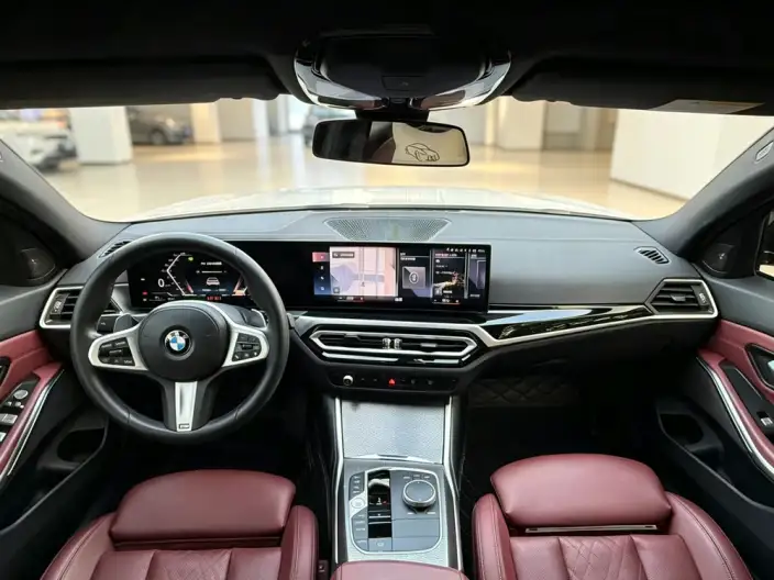 BMW 3 Series 2023 Model 325i M Sports Night Set – фото 6