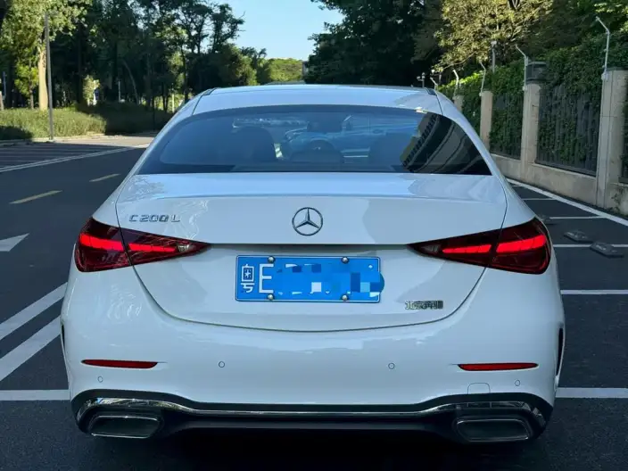 Mercedes-Benz C-Class 2023 Model C 200 L Sports Edition – фото 4