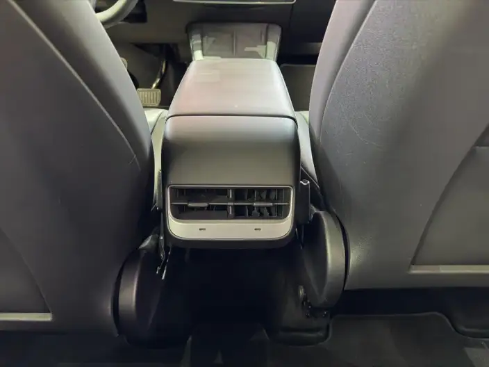 Model Y 2024 Model Rear-wheel drive version – фото 8