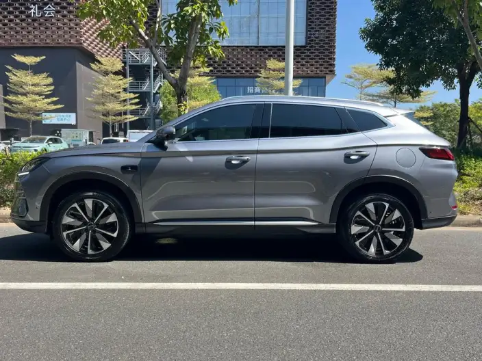 BYD Song PLUS EV 2025 Model Smart Driving Edition 520KM Luxury Model