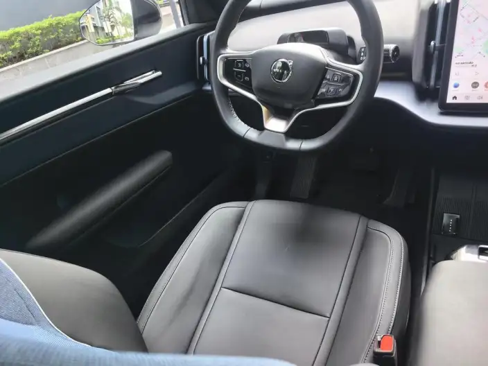 Volvo EX30 2025 Model Rear Drive Long Battery Life Pro Edition Plus – фото 8