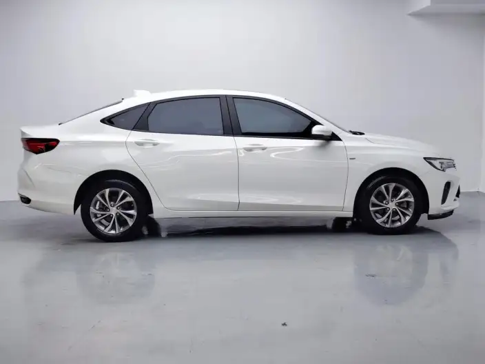 Buick Verano 2022 Model Pro 533T Lexiang Edition – фото 8