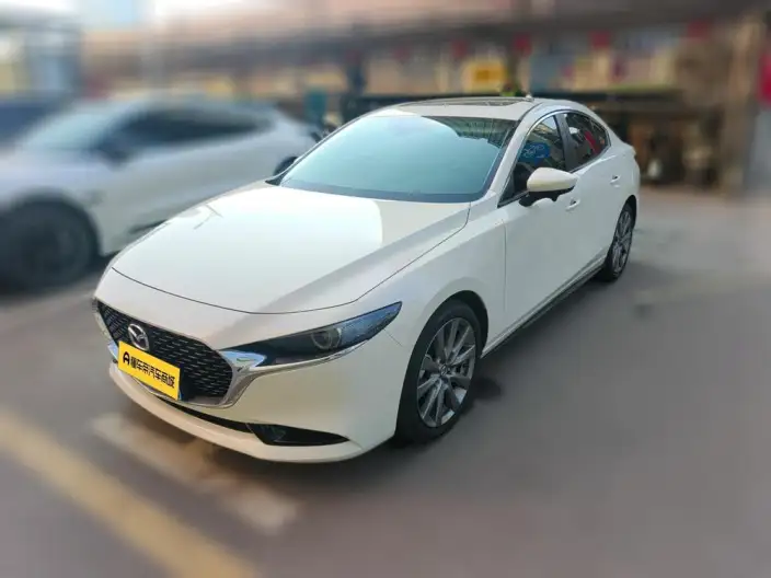 Mazda3 Axela 2023 Model 2.0L Automatic Zhi Shine Edition