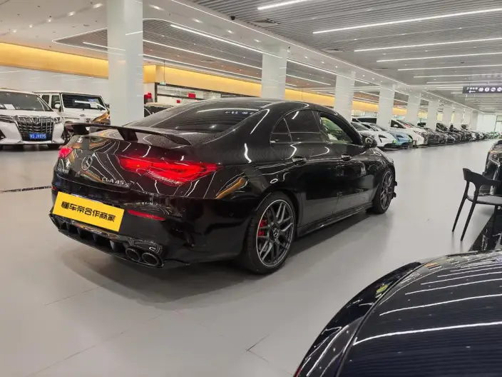 Mercedes-Benz CLA AMG 2022 Model AMG CLA 45 S 4MATIC+ 55th Anniversary Memorial Edition – фото 7