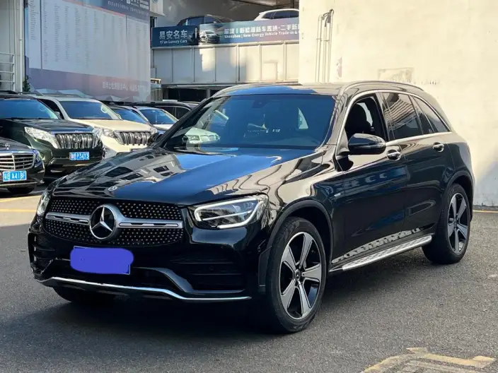 Mercedes-Benz GLC 2022 Model Facelift GLC 300 L 4MATIC Dynamic Model Collector Edition – фото 1
