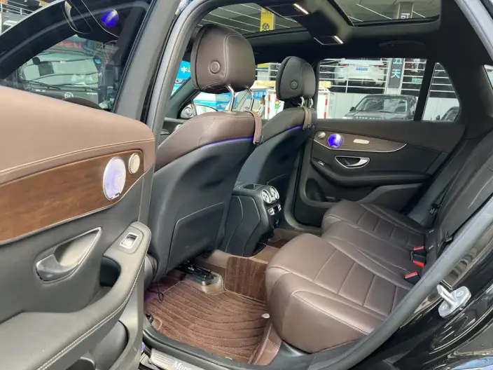 Mercedes-Benz GLC 2022 Model Facelift GLC 300 L 4MATIC Dynamic Model Collector Edition – фото 9