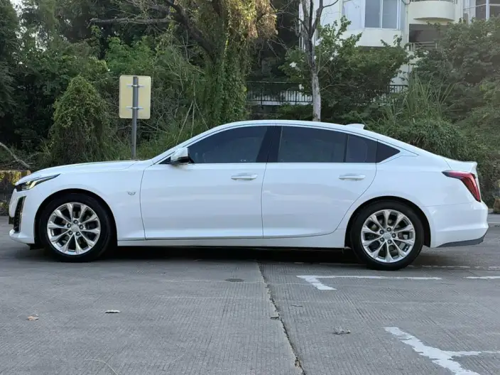 Cadillac CT5 2022 Model 28T Luxury Model Standard Edition