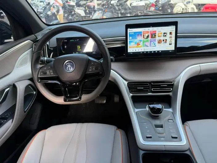 BYD Song Pro DM 2024 Model DM-i Honor Edition 71km Pilot Model – фото 6