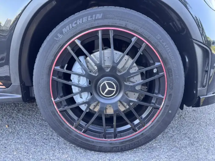 Mercedes-Benz GLC AMG 2022 Model AMG GLC 43 4MATIC – фото 9