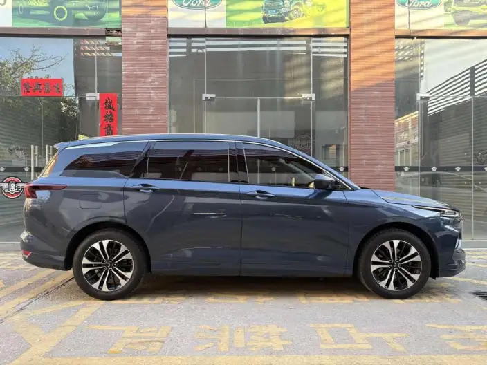 Wuling Victory 2022 Model Facelift 280T CVT Flagship Model – фото 7